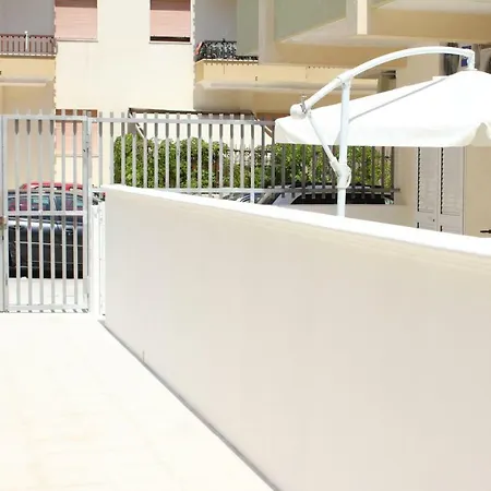 Bilocali White * Gallipoli