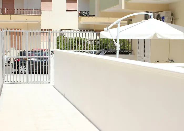 Bilocali White * Gallipoli